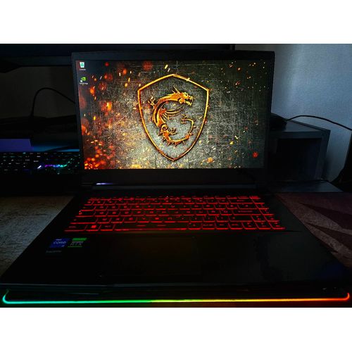 MSI GF63 Thin 11UD-1043XFR - 15.6" Intel Core i5-11400H - 2.7 Ghz - Ram 8 Go - SSD 512 Go