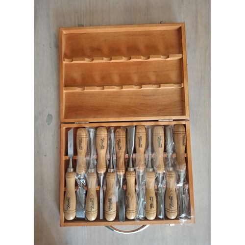 Coffret POWERFIX de 12 ciseaux à bois