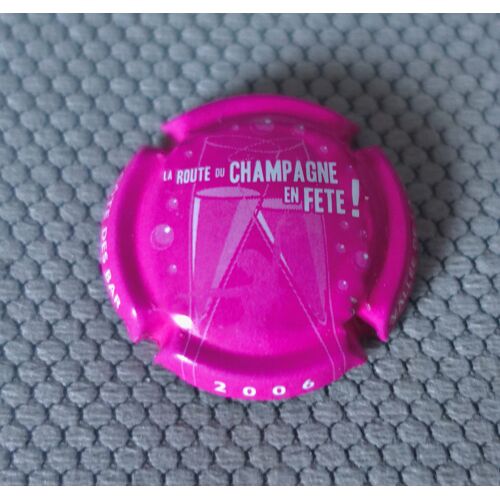 Capsule De Champagne La Route Du Champagne En Fête . Côte Des Bars. Vallée De La Seine. France. Année 2006