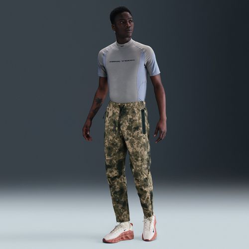 Pantalon Fuselé Et Tissé À Imprimé Camouflage Dri-Fit Nike Tech Pour Homme - Marron