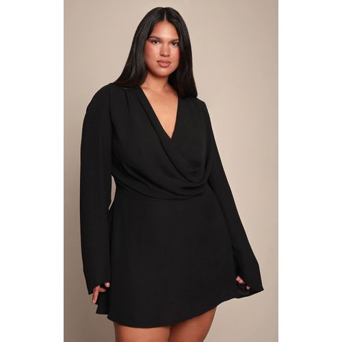 Femme Plus Robe Droite En Mousseline De Soie Noire À Col Bénitier Et Manches Flûtes | Taille 48