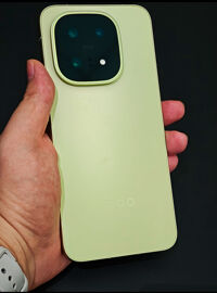 VIVO IQOO 15 Phone 5G Dual SIM 16 Go / 1 To Vert