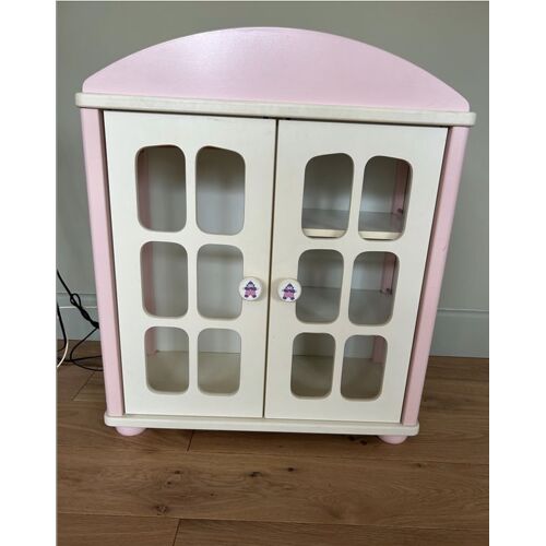 Armoire de poupée en bois