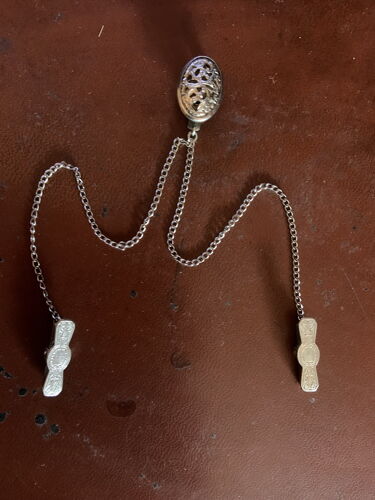 Ancien Fermoir De Col À Clips Chaine En Métal Argenté