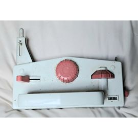 Chariot Arriere Pour Machine A Tricoter Passap Duomatic Rose, S, Sd, 80 . Parfait État. Envoi Très Rapide Et Soigne