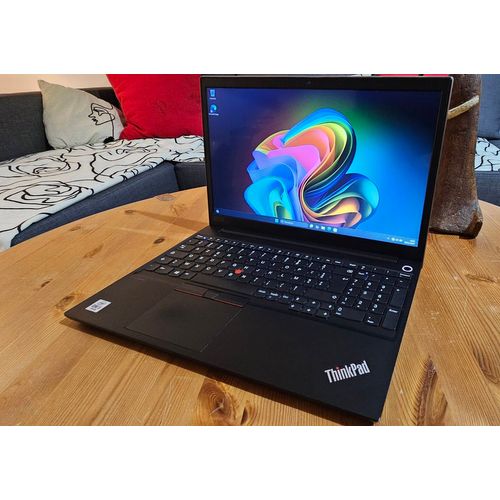 Lenovo ThinkPad E15 - 15.6"Intel Core i5-10210U - 1.6 Ghz - Ram 8 Go - SSD 256 Go