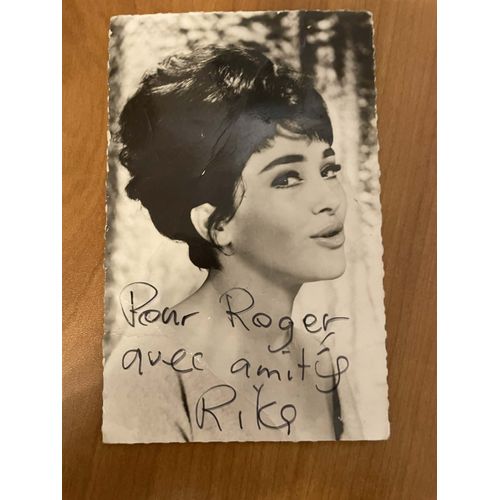 Autographe Rika Zarai