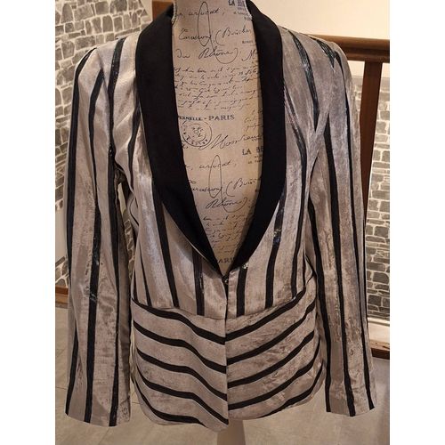 Magnifique Blazer Argenté Et Noir À Rayures Brillantes Idéal Pour Les Fêtes
