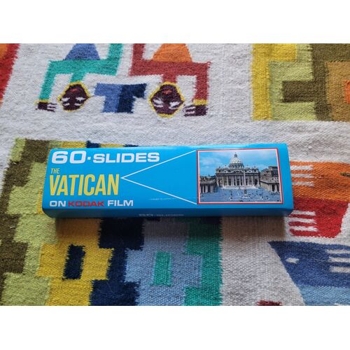 The Vatican On Kodak Film : 60 Slides. Le Vatican, 60 Diapositives. Editrice Lozzi. Roma
