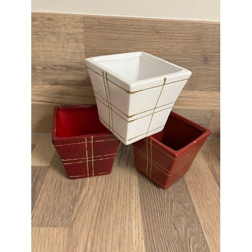 Lot de 3 jolis pots/caches pots blancs et rouges