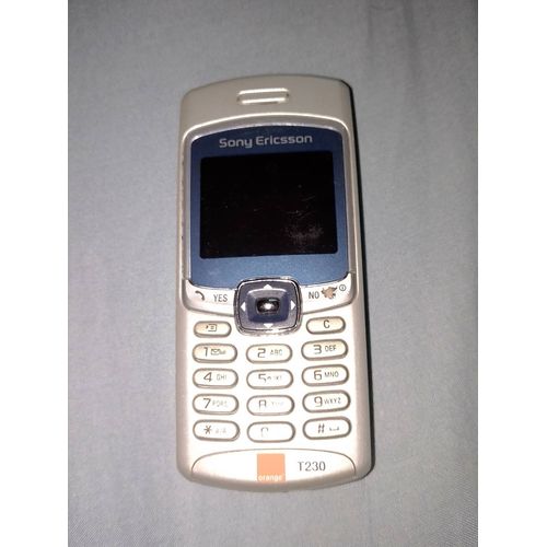 Sony Ericsson T230 Gris lame