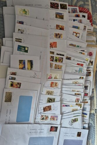 Lot Vrac De Plus 330 Lettres France Présentant Plus De 530 Timbres Gf – Adhésifs Années 2005-2025 - Recommandés, Suivis, Lettre Simple, Seuls Sur Lettre