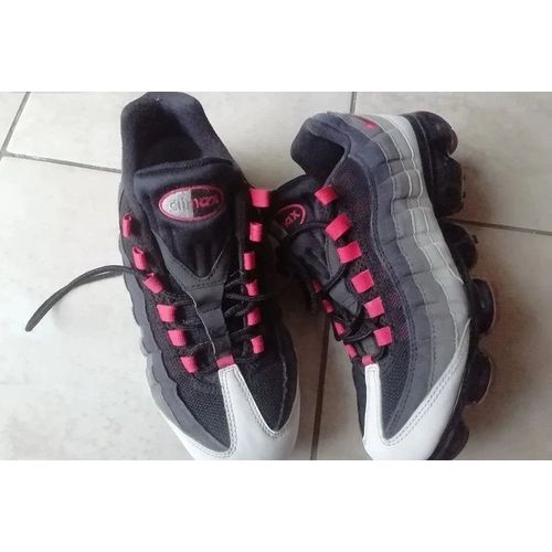 Baskets Mixtes Nike Air Max 95 Vapor Max Taille 41.