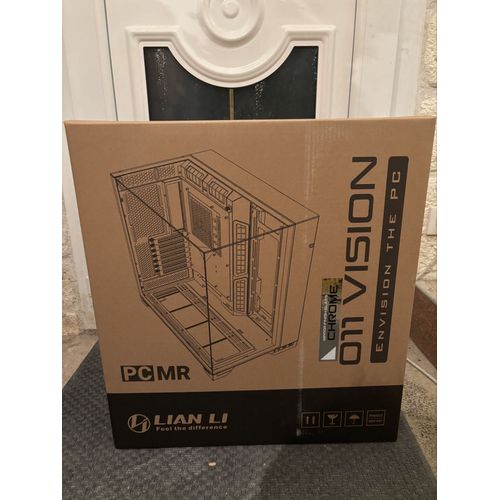 Lian Li o11 vision chrome