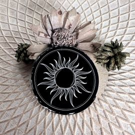 sticker personnalisé - noir - soleil - fait main