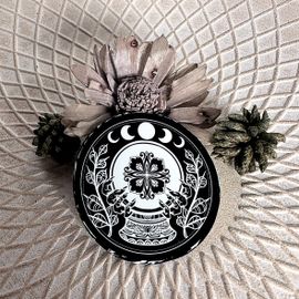 sticker personnalisé - noir - trèfle et lune - fait main