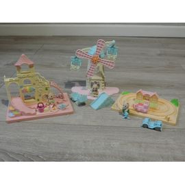 SET BEBES SYLVANIAN FAMILIES : LE MOULIN, LE TRAIN TCHOU-TCHOU ET LE PALAIS DES BEBES