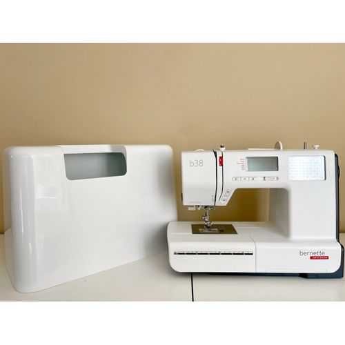 Bernette Machine À Coudre B38