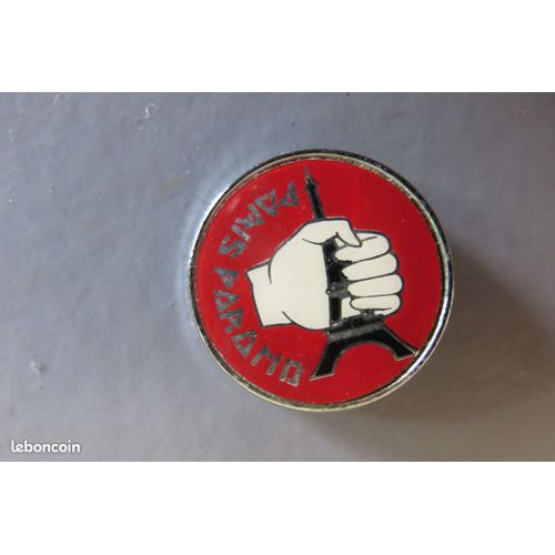 Ancien Badge Publicité Paris Parano