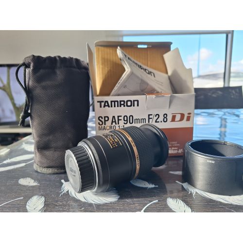 Zoom Tamron 90mm F2/8 Di Macro 1:1, monture Nikon F