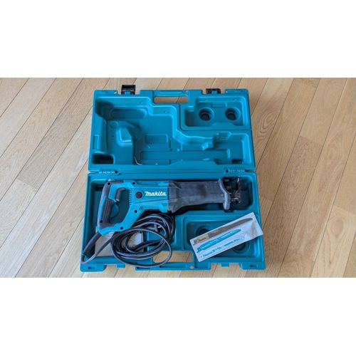 Scie Sabre Makita 1200 w - JRT3051TK