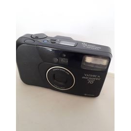 YASHICA MICROTEC ZOOM 70 pour pieces