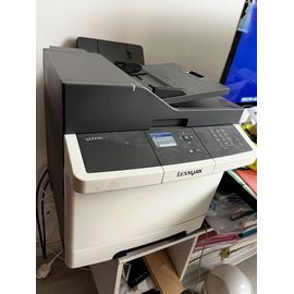 Je me sépare de mon Imprimante Lexmark CX310n en bon état. Il lui manque juste la cartouche jaune à remplacer comme vous pouvez voir sur les photos.. Elle fonctionne très bien.