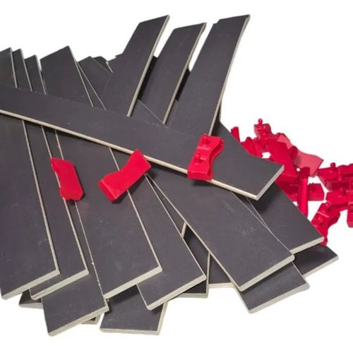 15 lattes + embouts pour sommier et lit 140x190 | Bois 7 plis | 680x68x8 mm | Remplacement pour sommier / bz / clic clac