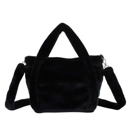 Sac à Main pour Femme Léona Douceur en Fourrure avec Bandoulière Amovible Gallantry Noir