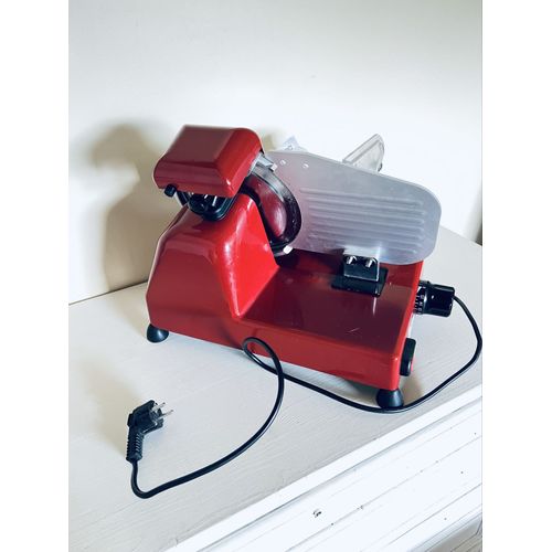 Trancheuse à charcuterie RGV fabriquer en Italie lame de 200 mm aluminium rouge 