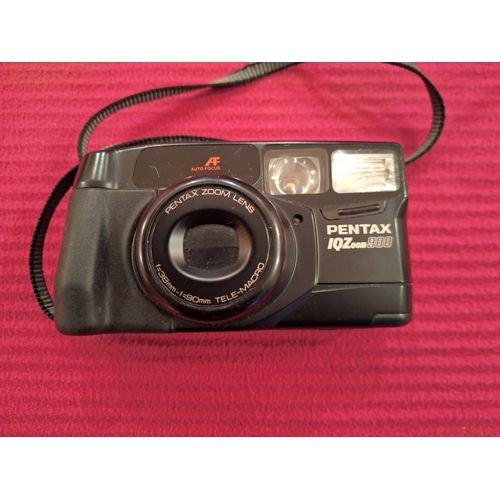 PENTAX IQZoom 900