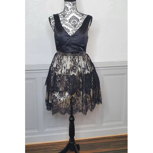 Robe Soirée Courte Noir Dentelle Noir  Haut Satiné Ceremonie Taille 38 M