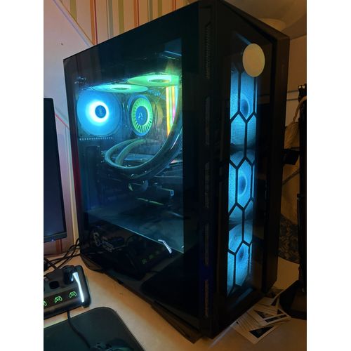 PC Gamer AMD Ryzen 7 7800X + RX 6700 XT ¿ Windows 11 Pro installé