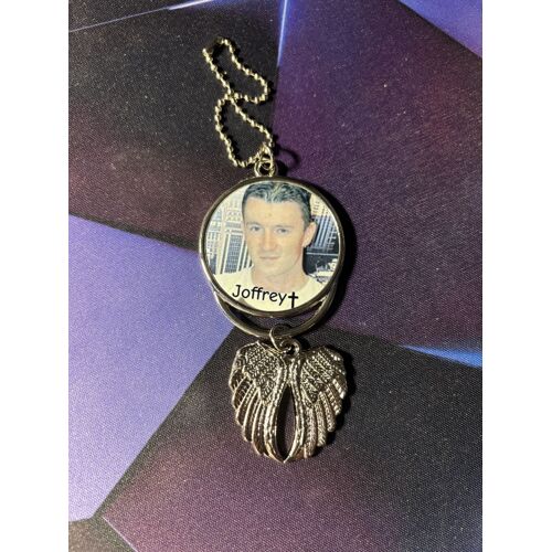 Personnalisation D’Objet Divers Sur Demande . Porte Clefs , Coque Iphone 15 , Puzzle , Oreillers , Couverture , Taie D’Oreiller… Pleins D’Autres Choses , Demander N’Hésitez Pas À