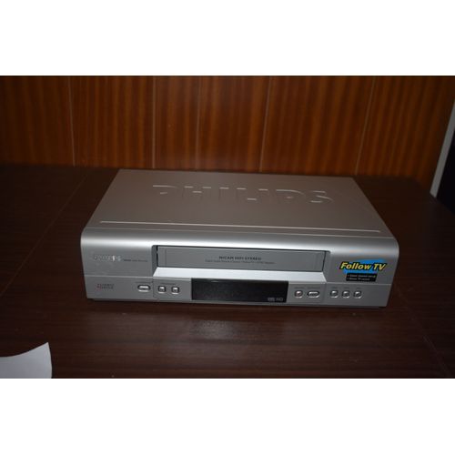 Magnétoscope vhs cassette vidéo philips vr540