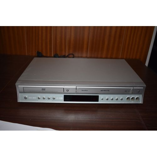 combiné lecteur dvd magnétoscope casse vidéo vhs toshiba sd-34ve