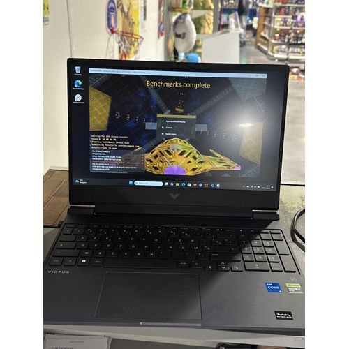 Victus HP Gaming 15-FA1094NF RTX 4050