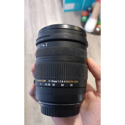 Sigma DC ( Canon ) 17-70mm 1:2.8-4 Macro HSM