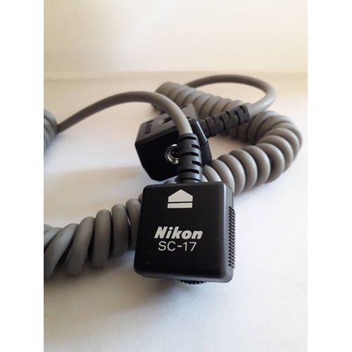NIKON SC-17 CORDON DE FLASH