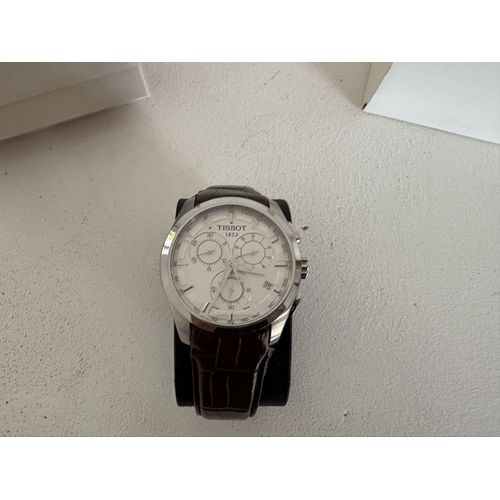 Montre Tissot Couturier T0356171603100