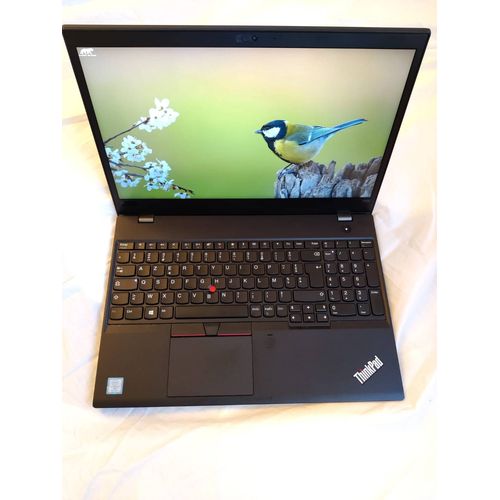 LENOVO Thinkpad P52S CORE I5-8350U Vpro, 15,6" , SSD 512GO, RAM 32 GO. Double cartes graphiques, FHD,