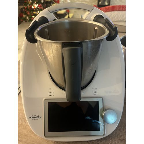 Thermomix TM6 Vorwerk + 2 bols + accessoires ¿ acheté janvier 2025