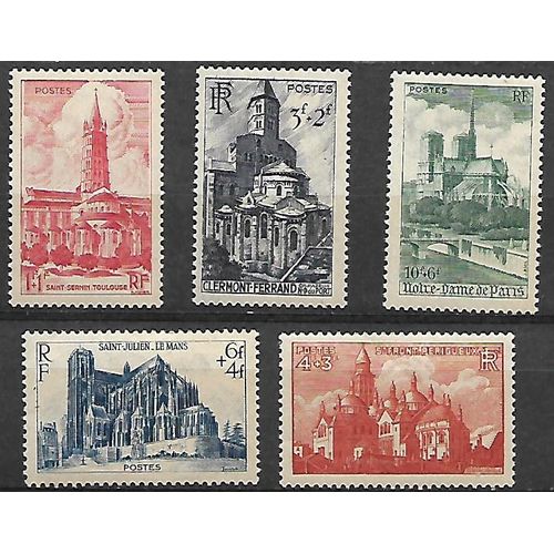Timbres France 1947 N°772 À 776 - Cathédrales Et Basiliques -