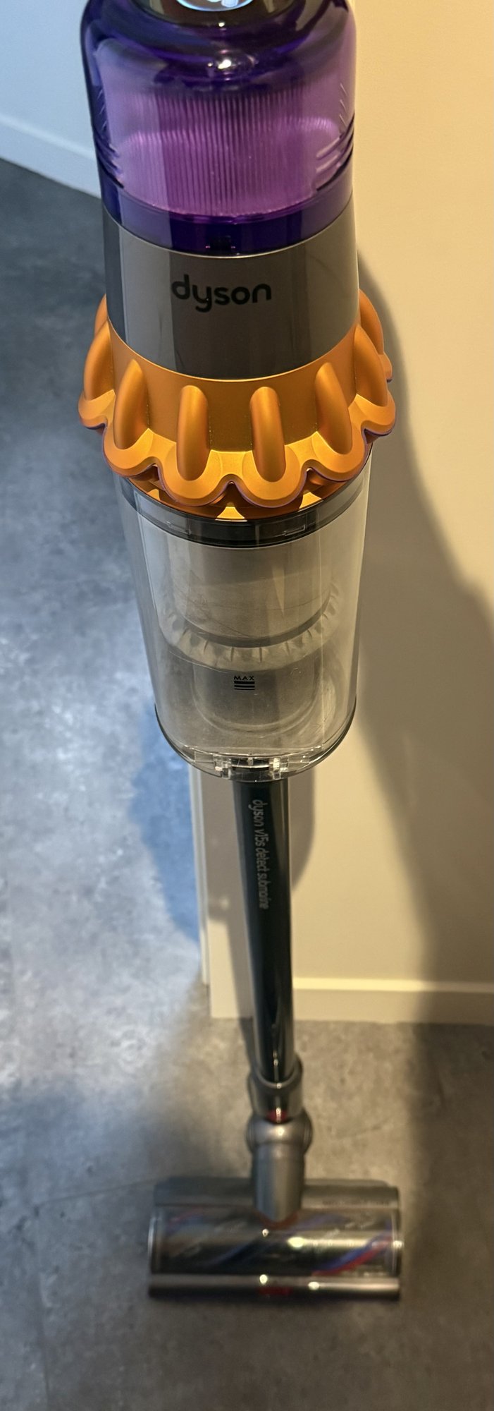 Dyson v15s submarine