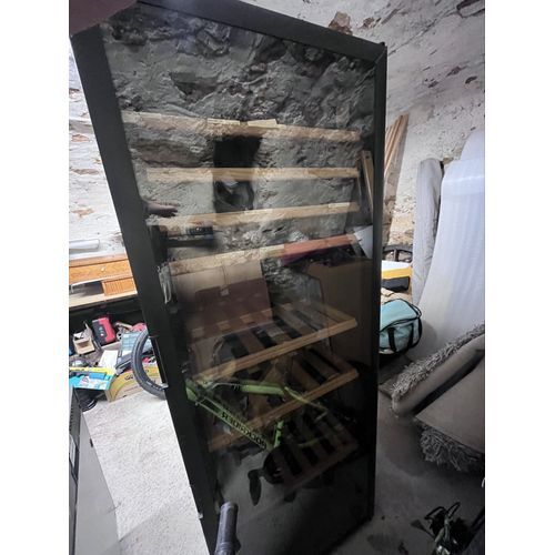 Cave à vin EuroCave V66 200 bouteilles