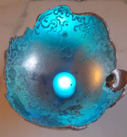 Photophore moule a la main