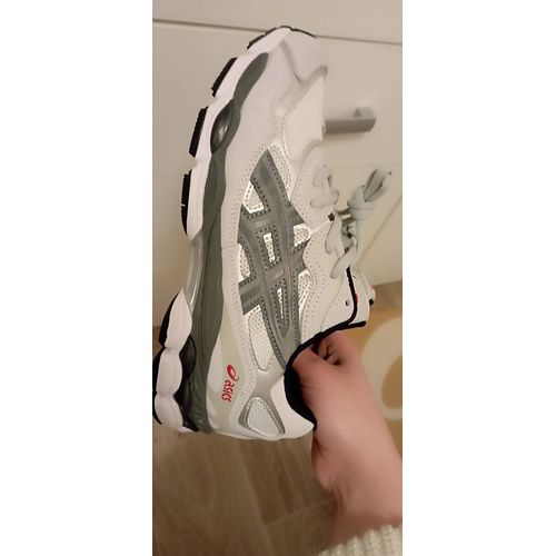 Asics Gel Taille 40 Neuves