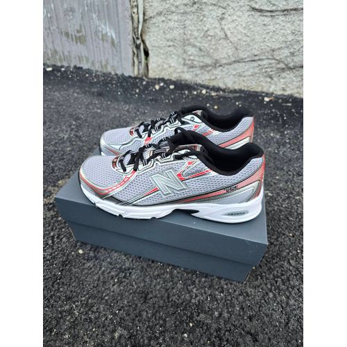 Sneacker New Balance 740 - 41