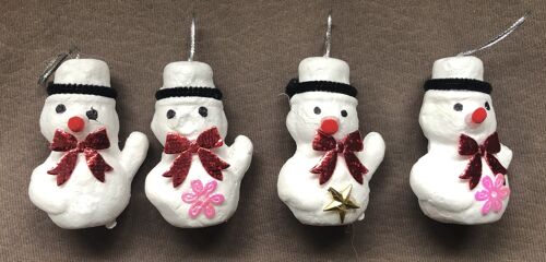 Décorations pour sapin de noël - 4 bonhommes de neige en polystyrène