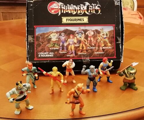 Thundercats : Boite De Présentation Et De Collection Très Rare Avec Ses 8 Figurines De La Série Marvel Comics Culte (Lion-O, Cheetara, Panthro, Tygra, Mumm-Ra, Jackalman, Monkian Et S-S-Slithe)